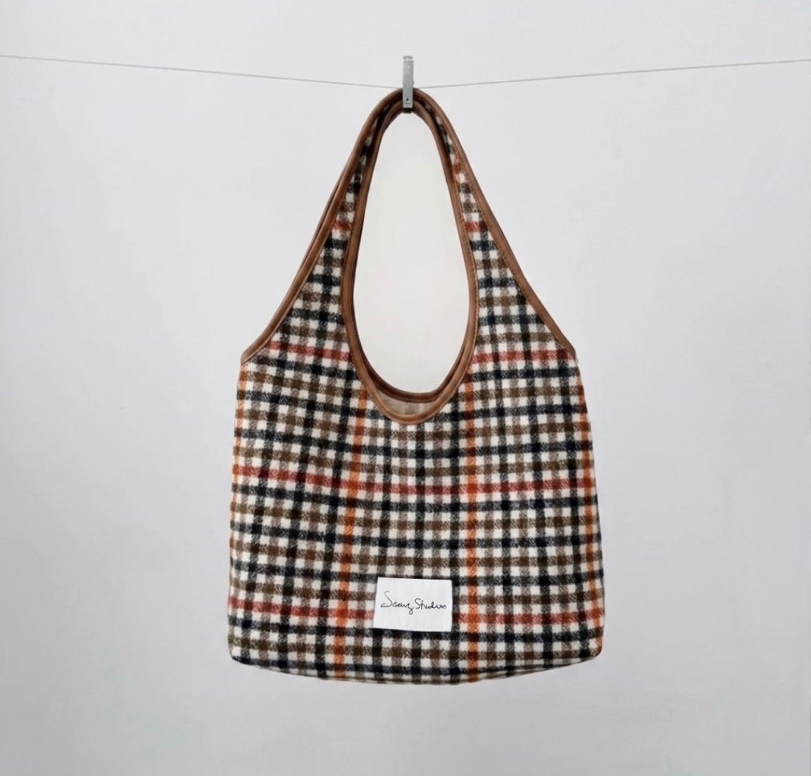 TOTE BAG MICA CUADROS